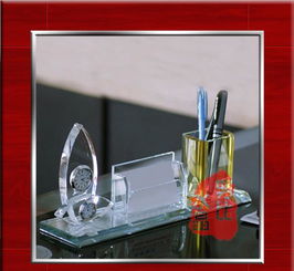 品質水晶辦公工藝品采購指南 握手擺件、筆筒與名片夾廠家供應詳解